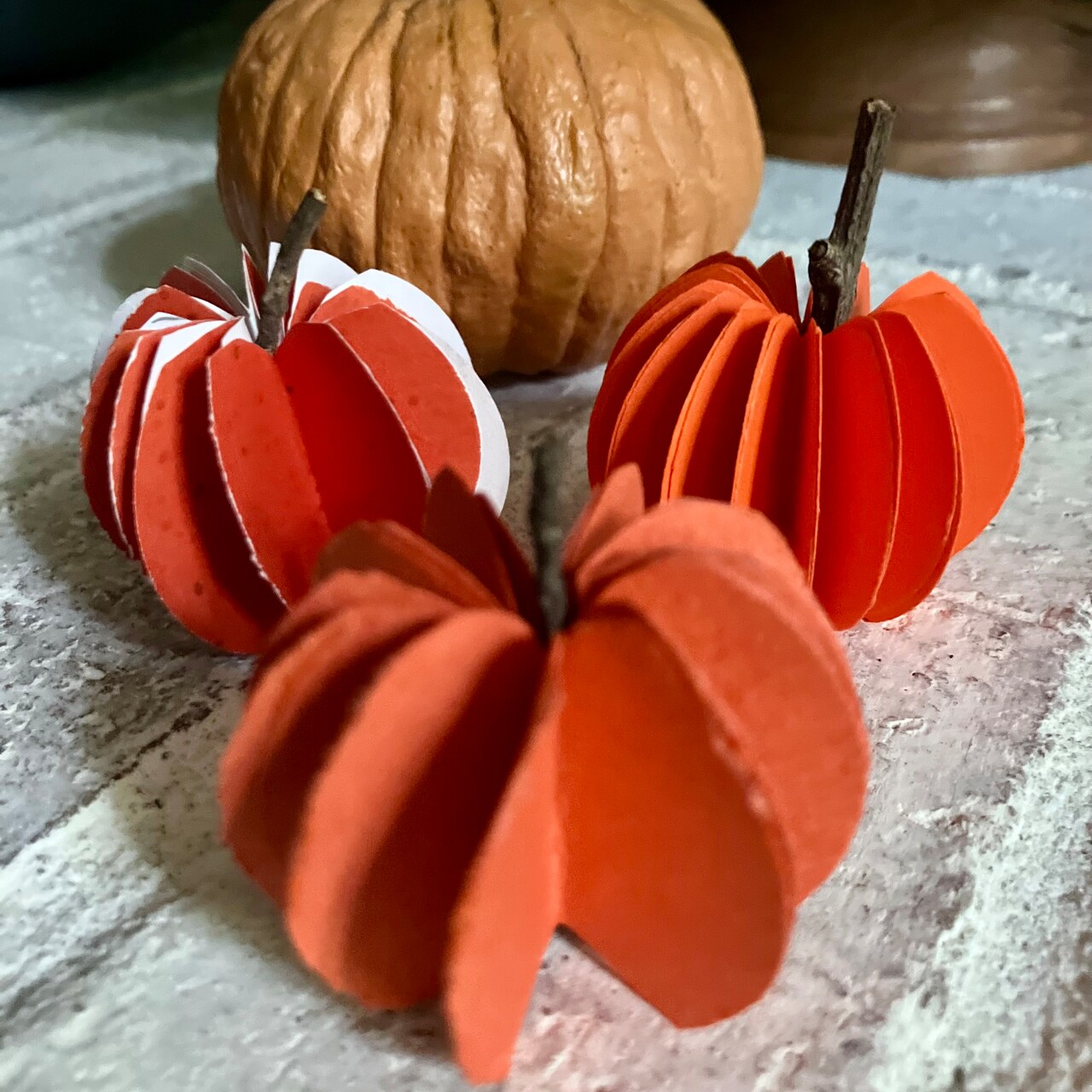 Kids Club Thanksgiving Paper Pumpkins Classes Michaels kids-club-thanksgiving-paper-pumpkins-classes-michaels
